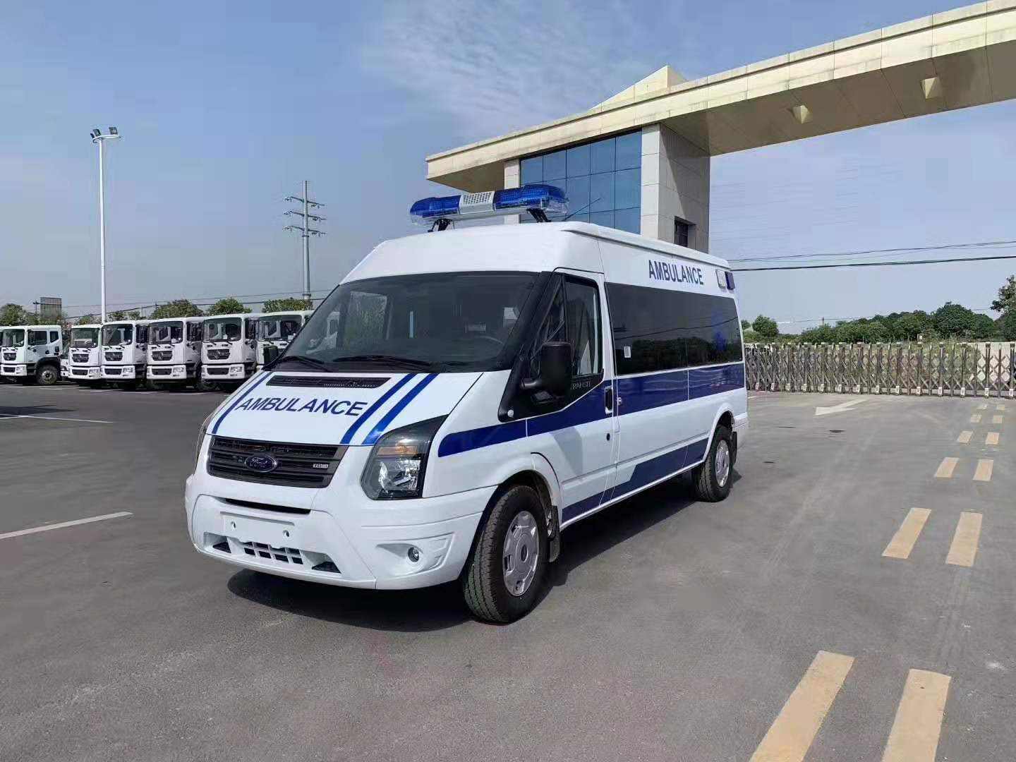 福特新世代V348救護車(長軸中頂)