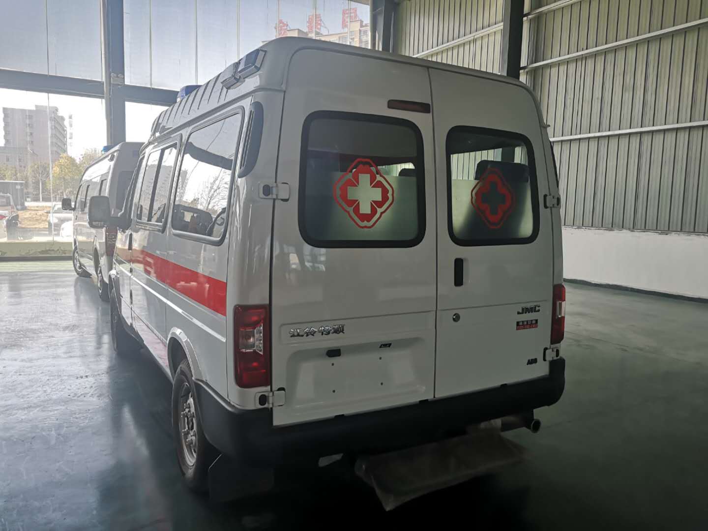 江鈴特順救護車短軸中頂(國五)