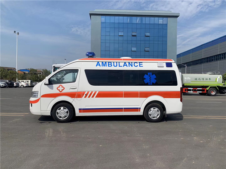 福田G9救護車